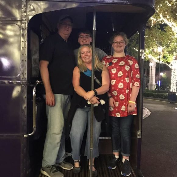 Meet your Posher, Ginger - Picture 1 of 1